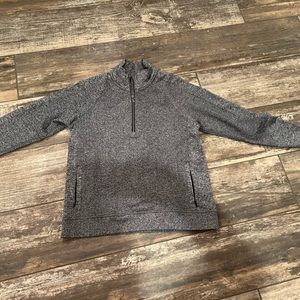 Women’s lululemon heathered grey 1/4 zip
